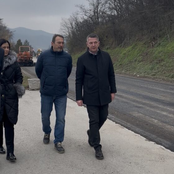 Председник Ковачевић обишао радове у Љубићкој улици: километар и по нове саобраћајнице